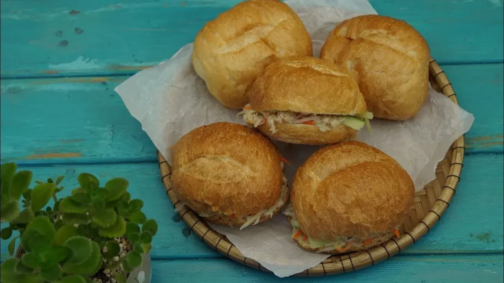 Top 7 Tiệm Bánh Mì Tại Huyện Thanh Trì, Hà Nội Ngon Hết Ý